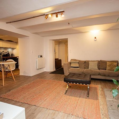 Beautiful Converted One Bedroom Apartment Carcassonne Zewnętrze zdjęcie